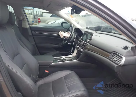 2020 Honda Accord Hybrid Touring из США, поврежденный, VIN 1HGCV3F96LA018346